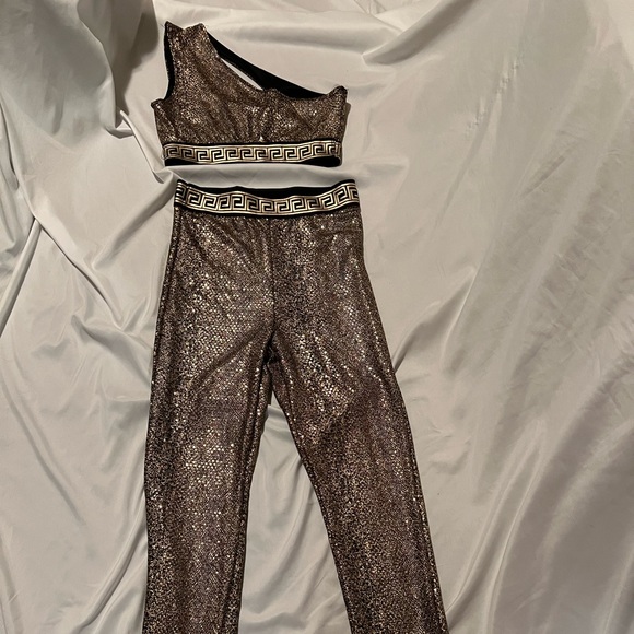 NEW top leggings set faux snakeskin bronze Greco Grecian pattern ladies small - Picture 1 of 11